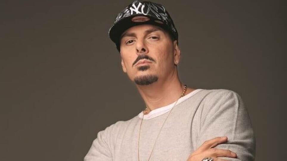 Νίκος Βουρλιώτης: Η αντίδρασή του όταν ρωτήθηκε για το τέλος του γάμου από την Καρπαθάκη