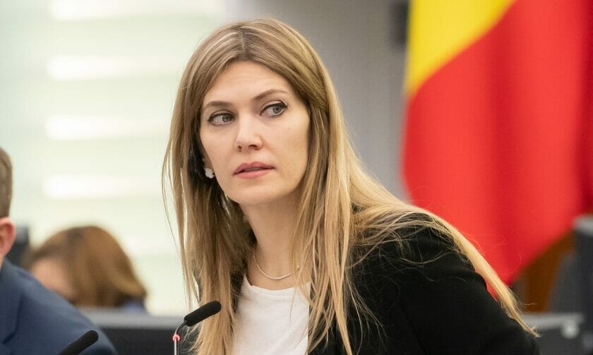 Χρηματισμός από το Κατάρ: Υπό κράτηση η Εύα Καϊλή και άλλα 5 άτομα