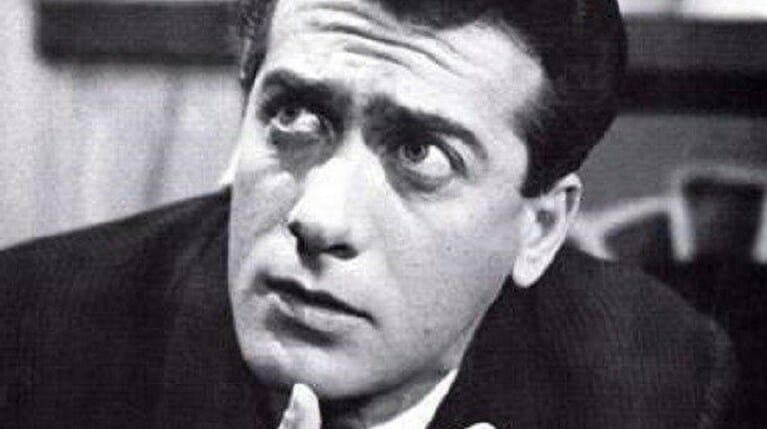 Αλέκος Αλεξανδράκης: «Δεχόταν προτάσεις να τραγουδά σε νυχτερινά κέντρα με τα πενταπλάσια λεφτά»