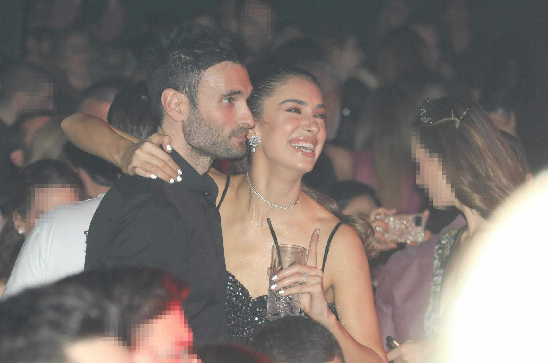 Άννα Πρέλεβιτς - Νικήτας Νομικός: Λίγο πριν τον γάμο τους διασκεδάζουν στα μπουζούκια