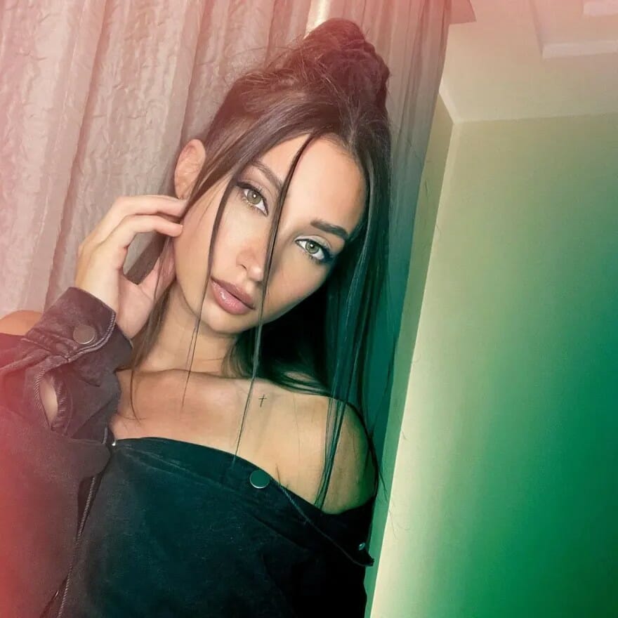 Δήμητρα Βαμβακούση: Ποια είναι η νέα σύντροφος του Γιώργου Αγγελόπουλου