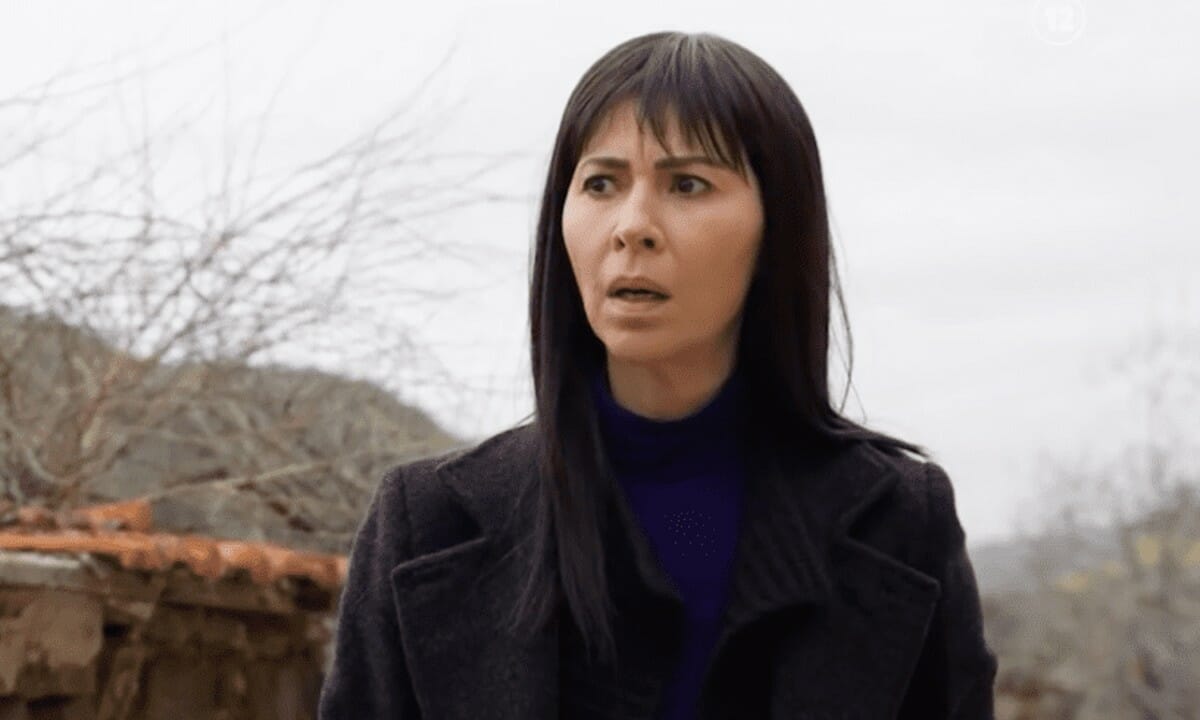 Γη της Ελιάς: Σοκ! Σκοτώνει η Αρετή την Ιουλία;