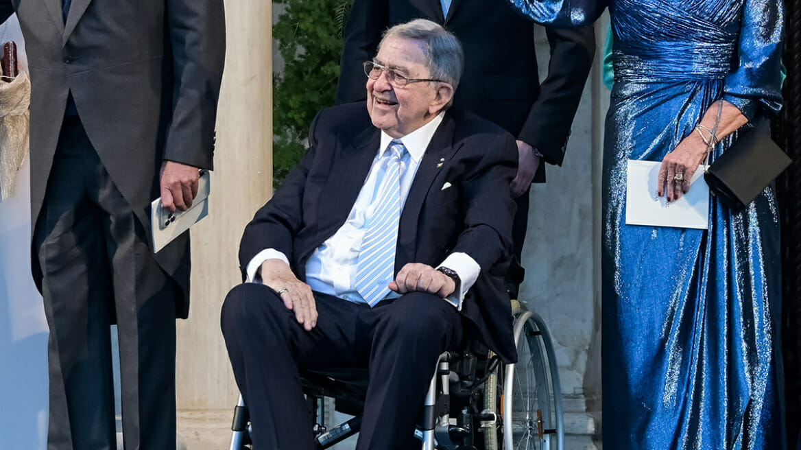 Κρίσιμες ώρες για τον τέως βασιλιά Κωνσταντίνο - Όλη η βασιλική οικογένεια εκτάκτως στην Αθήνα