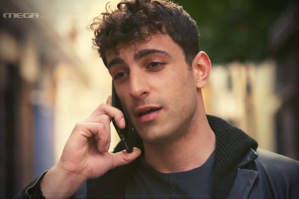 Γη της ελιάς: Ποια είναι η γυναίκα που τον απειλεί ότι θα τον δώσει στην αστυνομία για τους φόνους