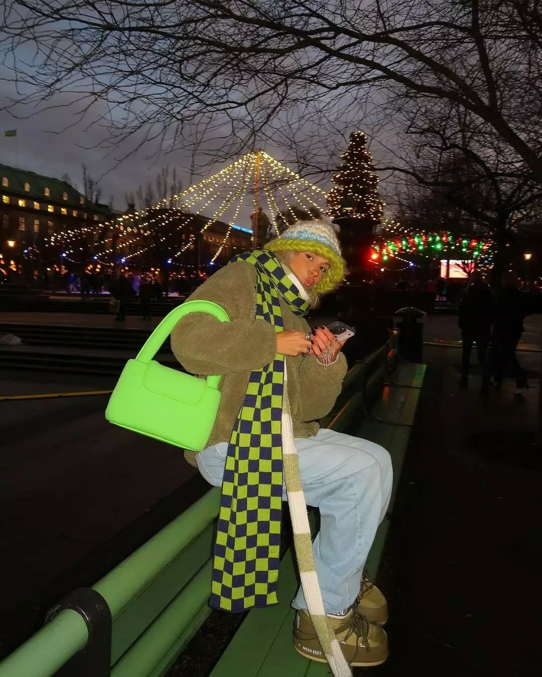 Κασκόλ : Το θαυματουργό αξεσουάρ του χειμώνα που κάνει το σύνολό μας μοναδικό!