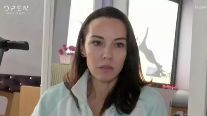 Μαρίνα Λαμπροπούλου: «Άκουσα τα εξ αμάξης από τον Γιώργο Κιμούλη, μου ζήτησε συγγνώμη μπροστά στον θίασο»