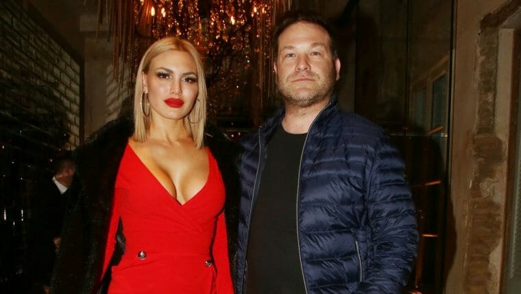 Αριστομένης Γιαννόπουλος: Τι απαντά στις φήμες περί τρίτου προσώπου στη σχέση Παναγιώταρου – Σχίζα