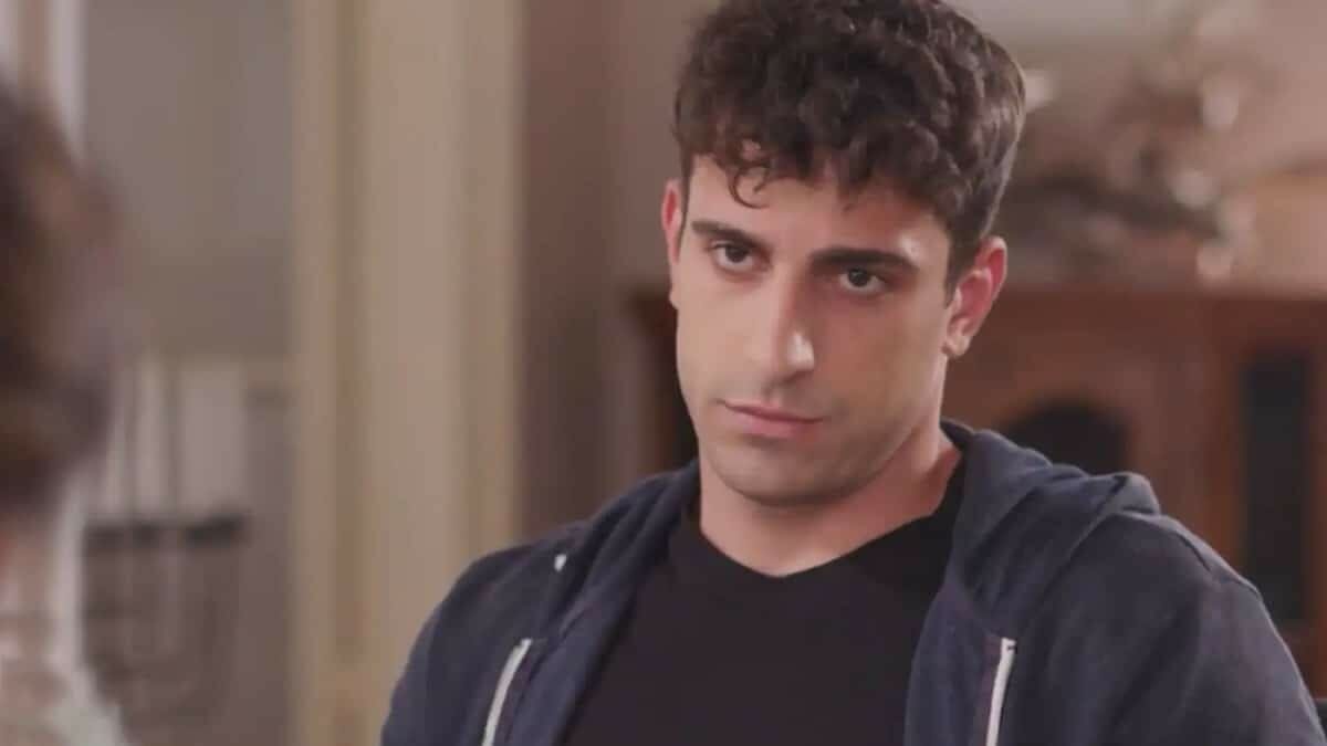 Γη της Ελιάς: Ο Αλέξης στο χείλος του γκρεμού! Απειλή να αυτοκτονήσει