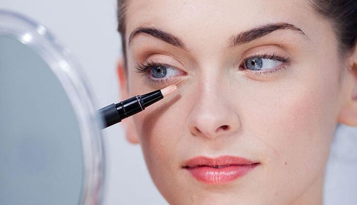 Κονσίλιερ : Τρεις τρόποι για να το χρησιμοποιήσεις, εκτός από τα μάτια!