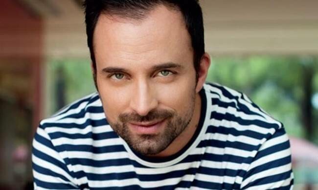 Γιώργος Λιανός: Στην Ιταλία με τα τρία του παιδιά