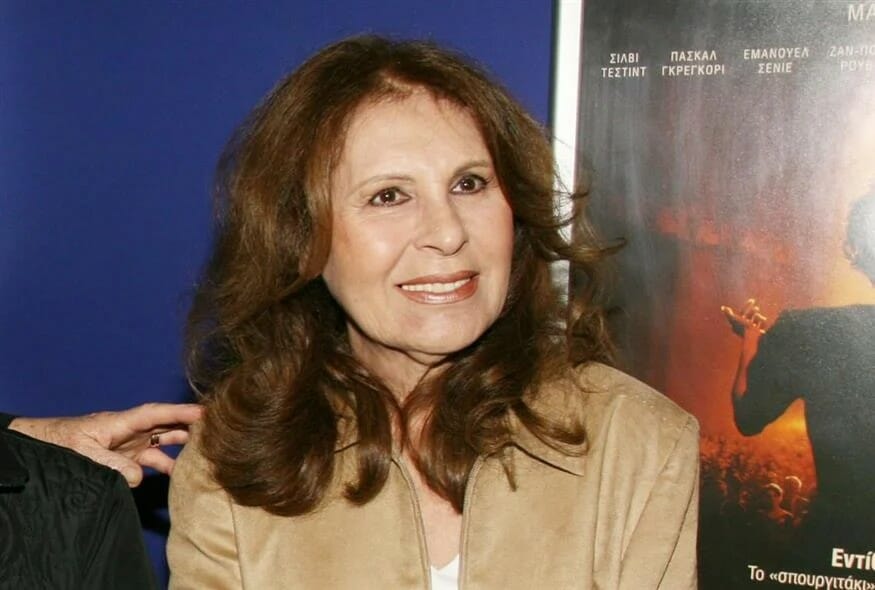 Ρένα Κουμιώτη: Η φωτογραφία με τον Ανδρέα Μπάρκουλη, μια μέρα πριν πεθάνει