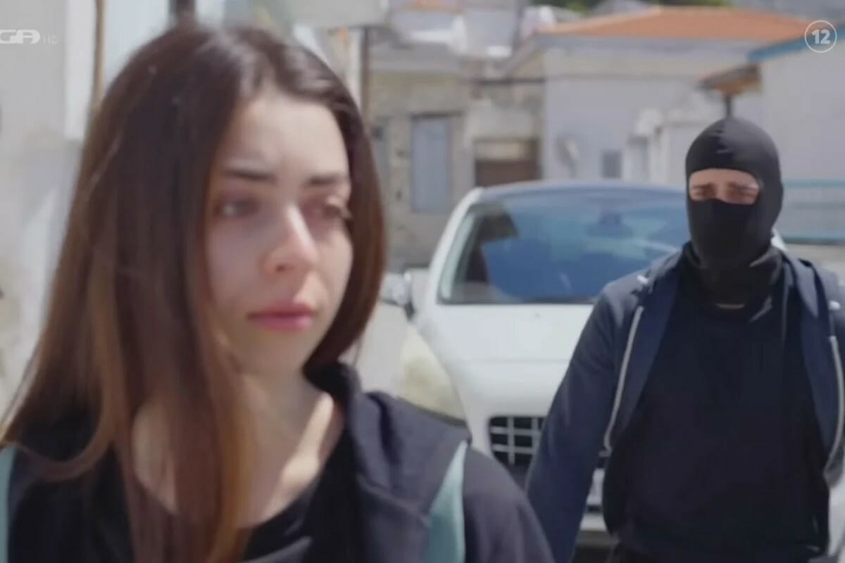 Γη της Ελιάς: Θα καταφέρει η Μαργαρίτα να σώσει την Θεοδώρα από τα χέρια του Αλέξη;