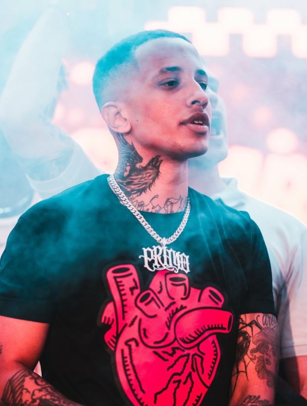 Light : Ο καβγάς με τον Snik στα MAD, η μεγάλη απώλεια και τα ναρκωτικά