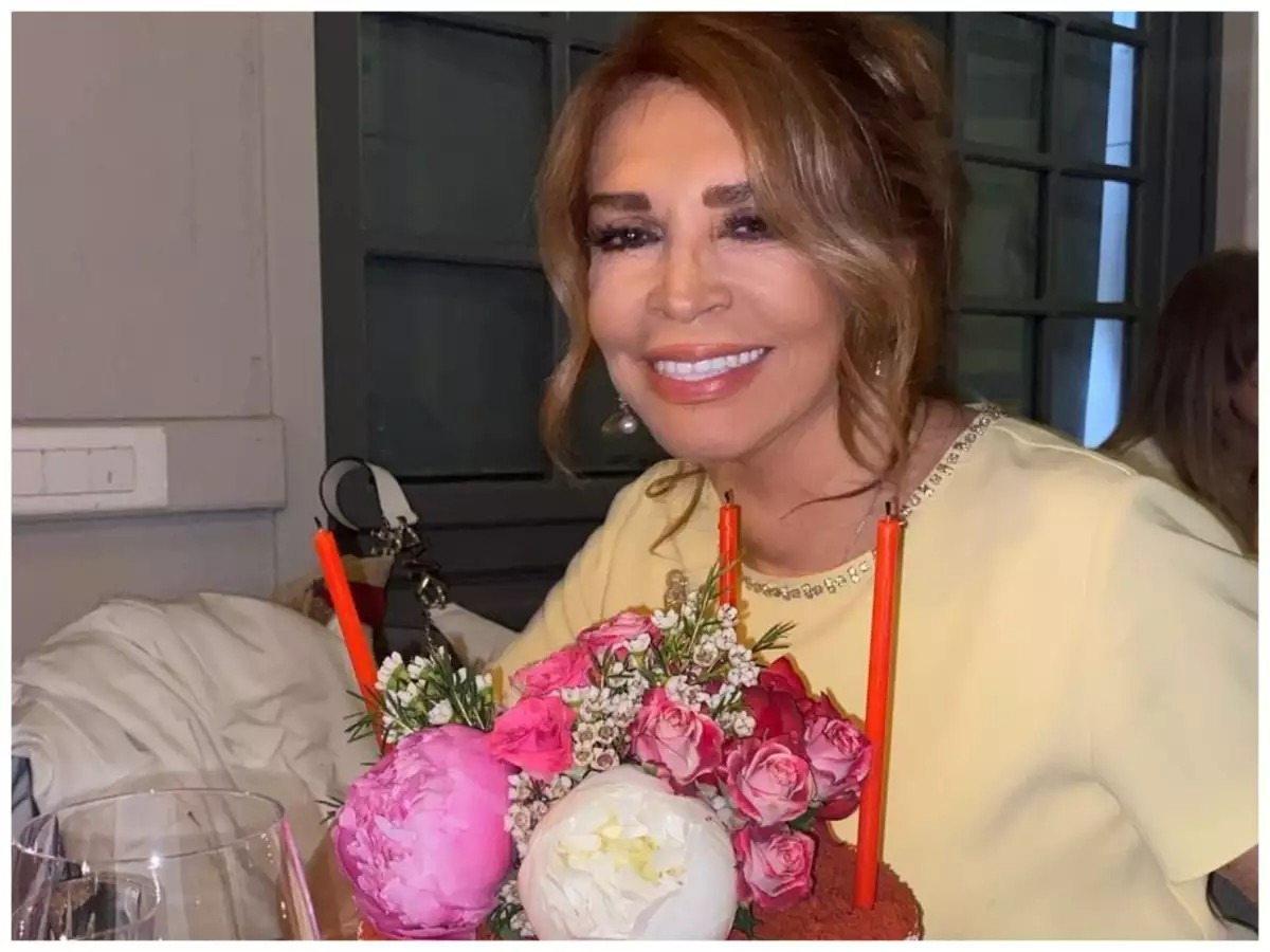 Μιμή Ντενίση: Γενέθλια με την κόρη της, Μαριτίνα - «Σ’ αγαπώ απεριόριστα»