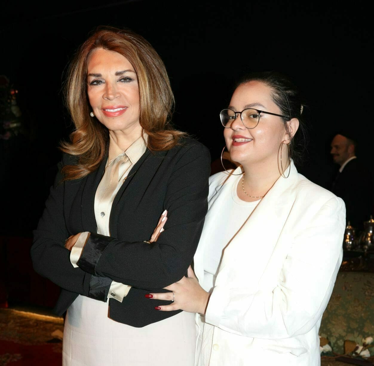 Μιμή Ντενίση: Σπάνια δημόσια εμφάνιση με την κόρη της