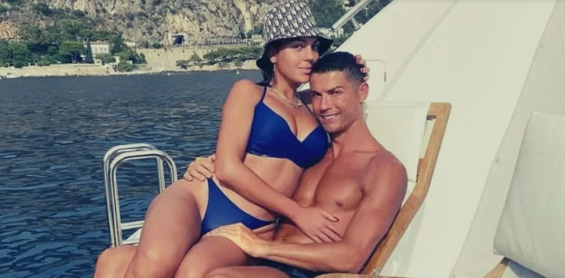 Κριστιάνο Ρονάλντο: H μητέρα του ξεκαθαρίζει τι συμβαίνει με την Τζορτζίνα