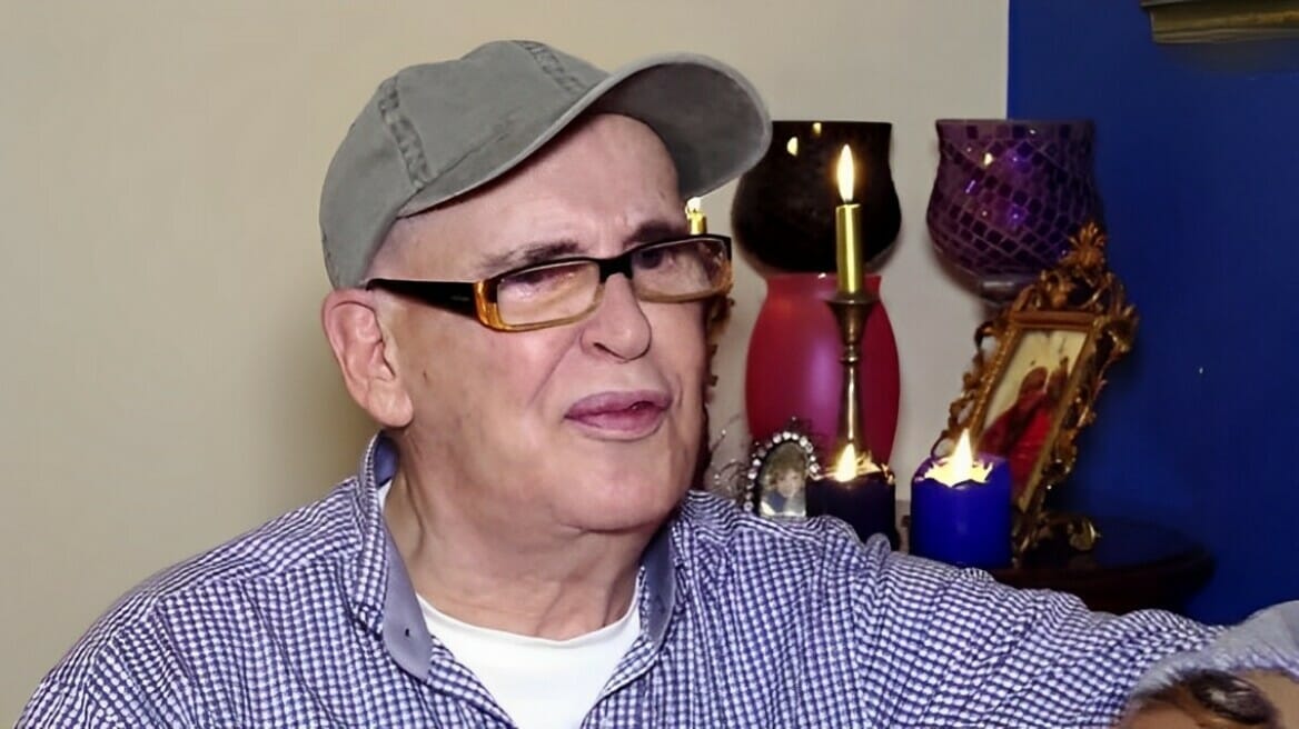 Τάκης Σαγιώρ: «Όταν είπαν στον πατέρα μου ότι μου αρέσουν τα αγόρια με κυνήγησε με μαχαίρι»