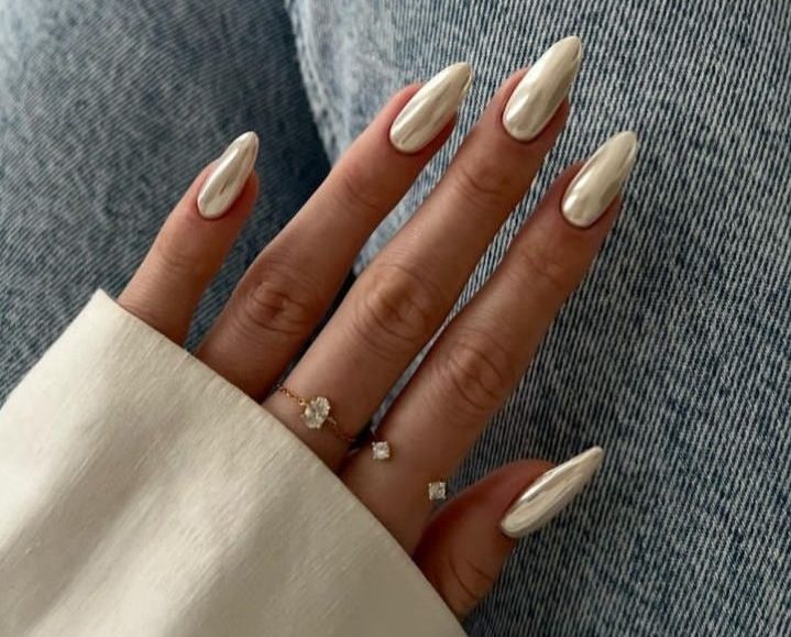 Βανίλια μανικιούρ: Το μεγαλύτερο trend στα νύχια για το καλοκαίρι!