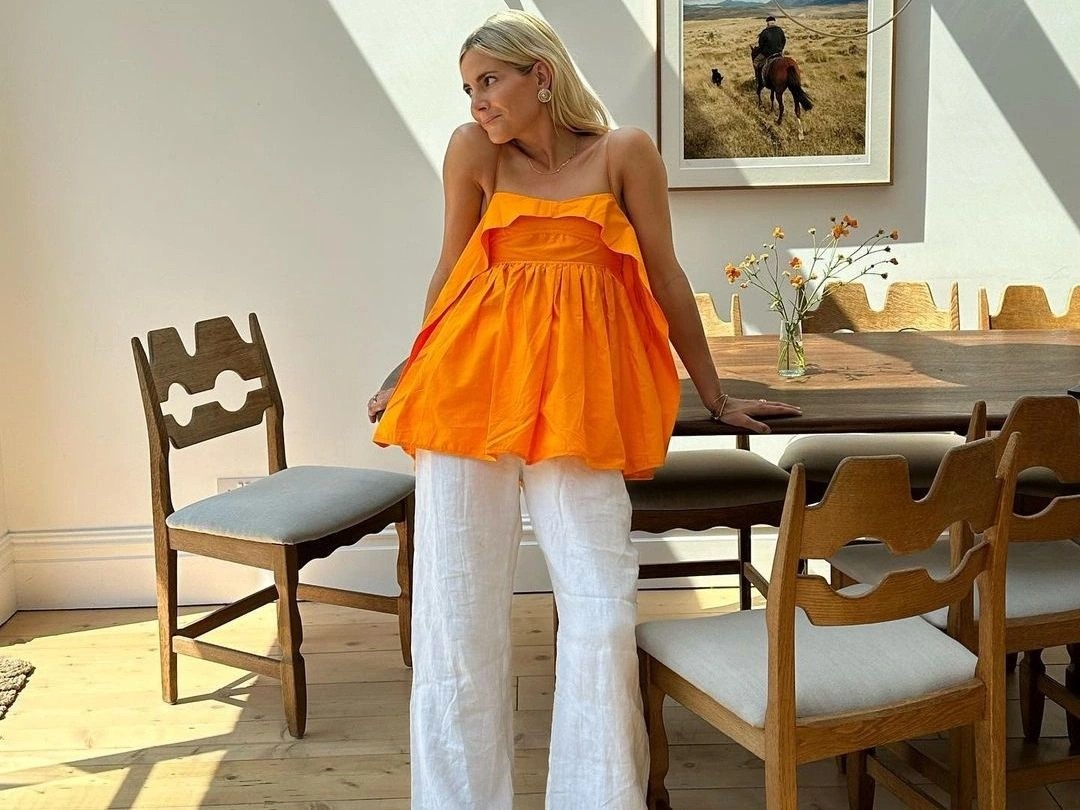 Λινό παντελόνι: Super συνδυασμοί για το καλοκαίρι