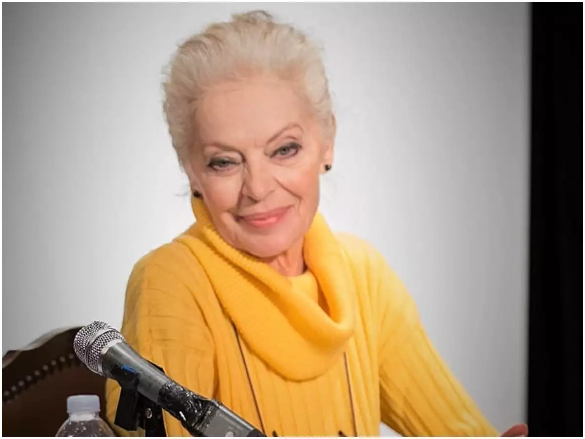 Μαρία Αλιφέρη: «Ήθελα πάντα πολλά παιδιά και τα έχω, όχι δικά μου»