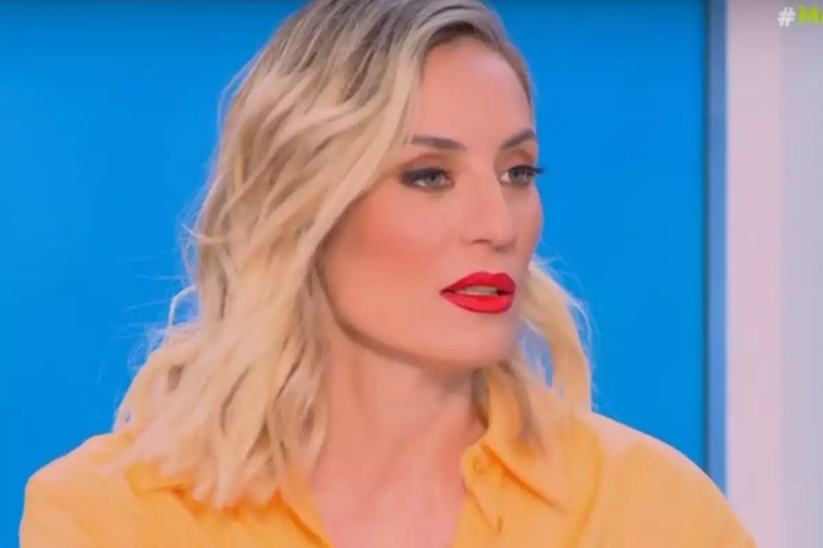 Ελεονώρα Μελέτη για βάφτιση της κόρης της: «Γιατί πρέπει να δικαιολογούμαι;»