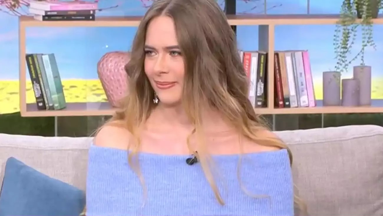 Αναστασία Τσιλιμπίου: Η ηθοποιός της σειράς «Αυτή η Νύχτα Μένει» δηλώνει ερωτευμένη με γνωστό TikToker